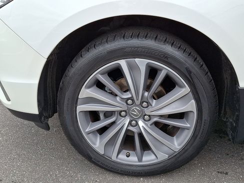 Used 2018 Acura MDX SH-AWD w/ Technology Package image 28