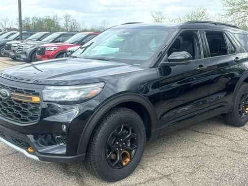 New 2026 Ford Explorer Tremor AWD/4WD image 2