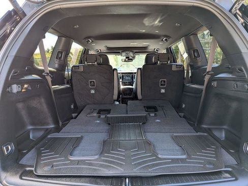 Certified 2024 Jeep Grand Cherokee L Laredo AWD/4WD image 7