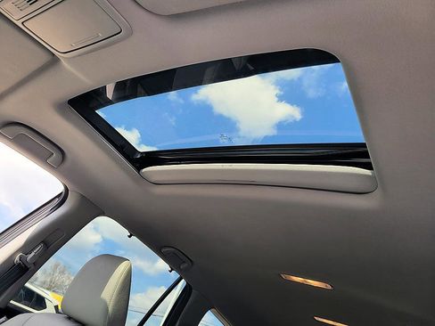 Used 2021 Honda Pilot EX-L image 17