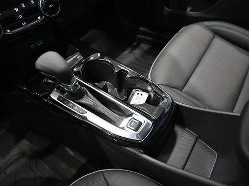 New 2026 Chevrolet Trax ACTIV w/ Driver Confidence Package FWD image 18