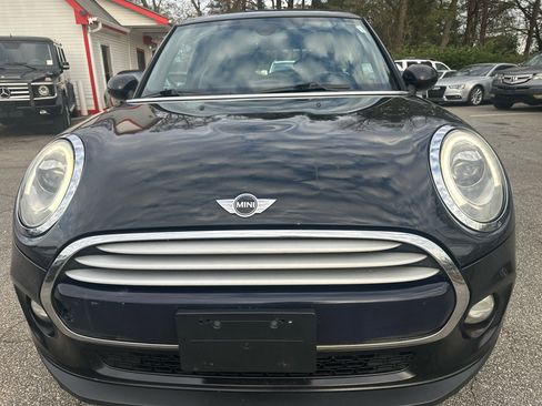 Used 2014 MINI Cooper 2-Door Hardtop image 2