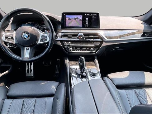Used 2023 BMW 530i xDrive w/ M Sport Package AWD/4WD image 15