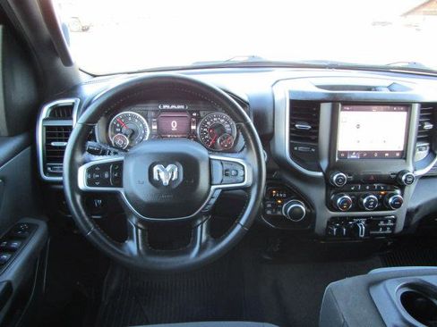 Used 2022 RAM 1500 Big Horn image 10