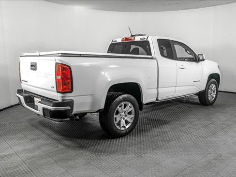 Used 2022 Chevrolet Colorado LT w/ Fleet Safety Package RWD image 9