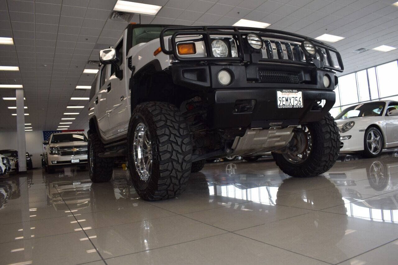 Used 2003 HUMMER H2 w/ Preferred Equipment Group AWD/4WD image 4