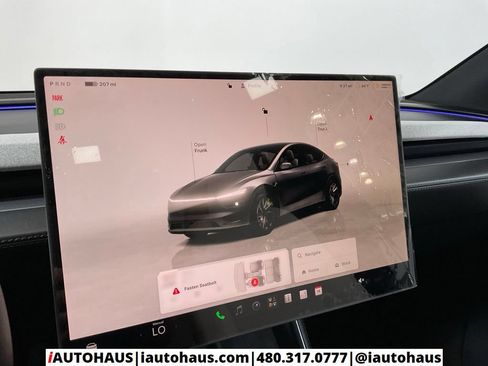 Used 2026 Tesla Model Y AWD image 30
