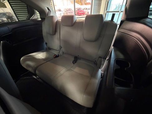 Used 2022 Honda Odyssey EX-L image 7