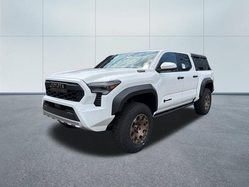 New 2026 Toyota Tacoma 4x4 Double Cab Hybrid image 2