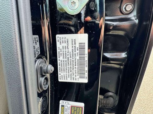 Used 2018 Honda CR-V EX image 14