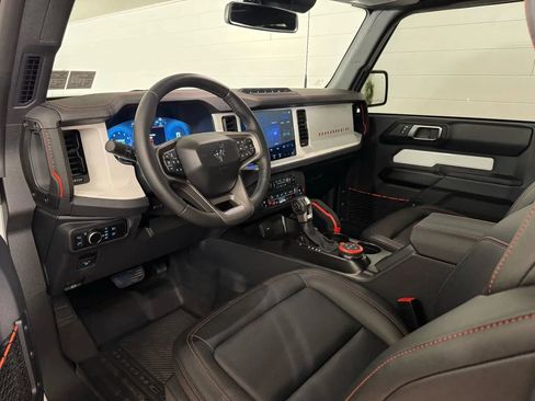 Used 2025 Ford Bronco Stroppe Edition AWD/4WD image 12