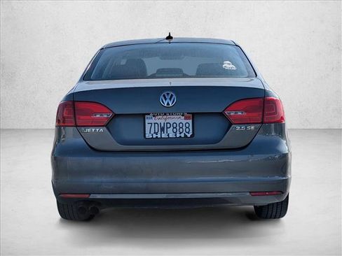 Used 2013 Volkswagen Jetta SE image 6