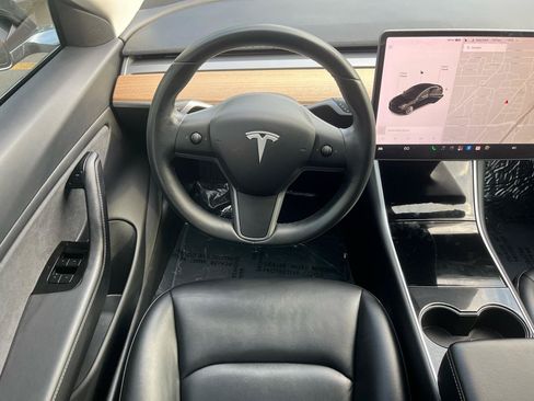 Used 2018 Tesla Model 3 Long Range AWD/4WD image 4