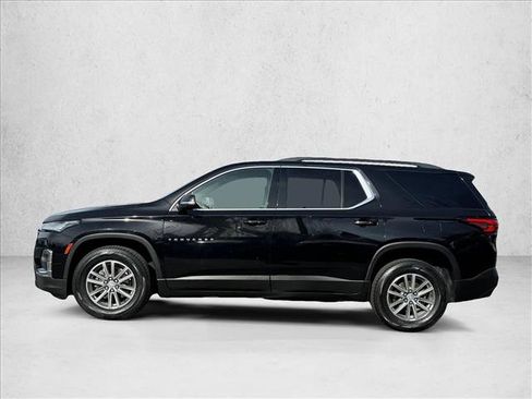 Used 2022 Chevrolet Traverse LT image 8