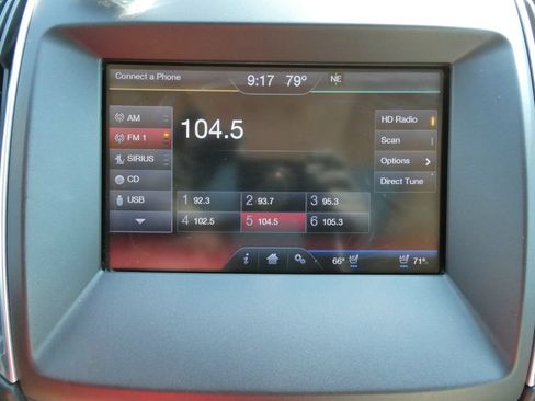 Used 2015 Ford Edge Titanium w/ Equipment Group 301A AWD/4WD image 34