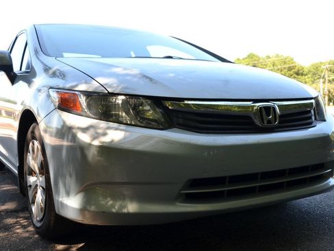 Used 2012 Honda Civic LX image 3