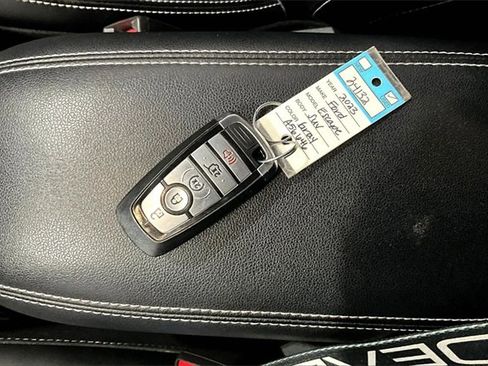 Used 2023 Ford Escape Platinum image 33