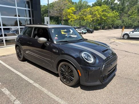 Used 2024 MINI Cooper S FWD image 3