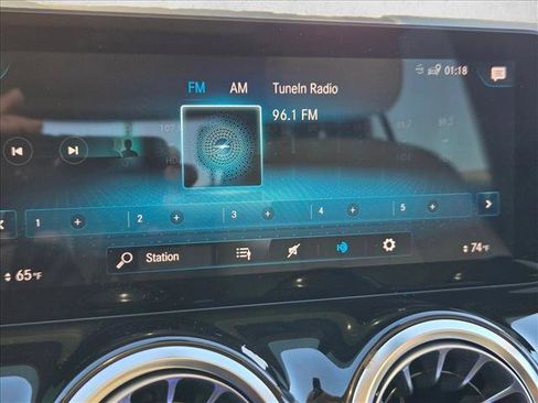 Certified 2022 Mercedes-Benz GLA 250 image 12