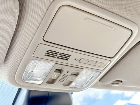 Used 2015 Honda Odyssey EX-L image 28