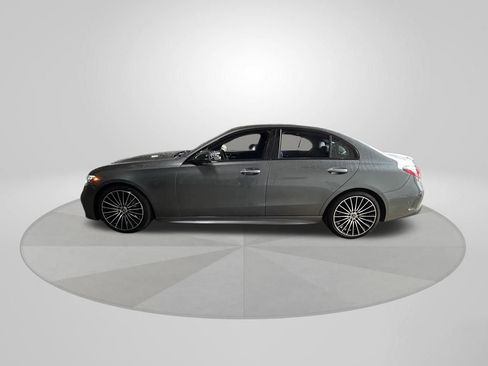 Used 2025 Mercedes-Benz C 300 4MATIC Sedan image 5