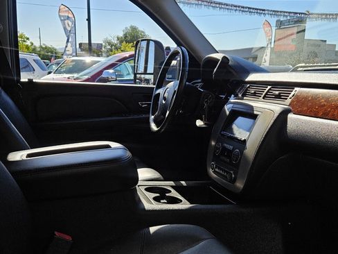 Used 2009 GMC Sierra 2500 SLT w/ SLT Convenience Package AWD/4WD image 10