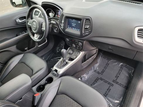 Certified 2020 Jeep Compass Latitude w/ Cold Weather Group image 25