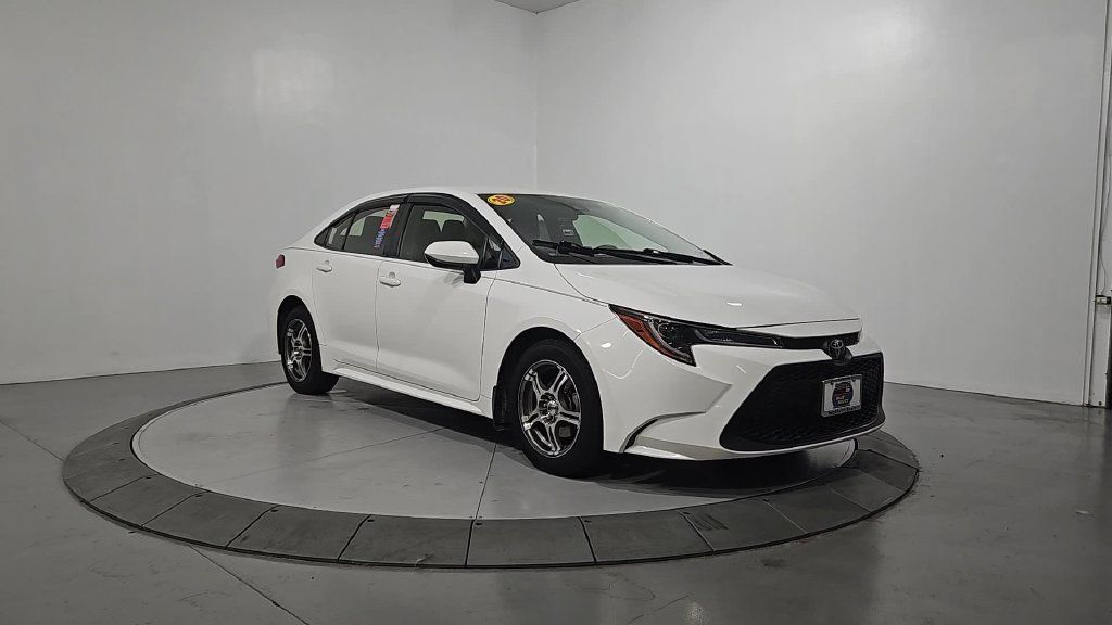 Used 2020 Toyota Corolla LE FWD image 8