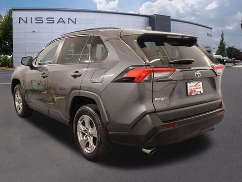 Used 2025 Toyota RAV4 XLE AWD/4WD image 4