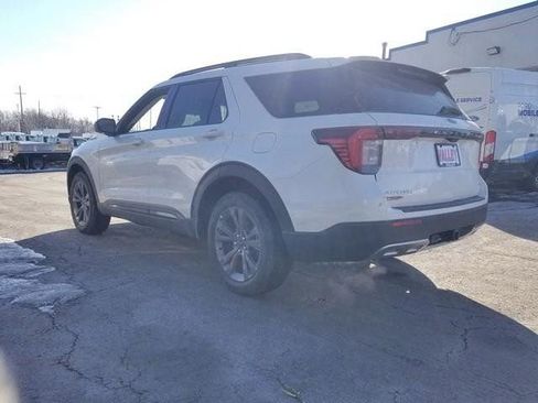 New 2026 Ford Explorer Active w/ Active Comfort Package image 7