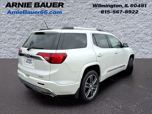 Used 2019 GMC Acadia Denali w/ Technology Package AWD/4WD image 6