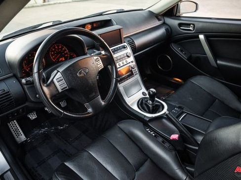 Used 2006 INFINITI G35 Coupe w/ (P01) Premium Pkg image 2