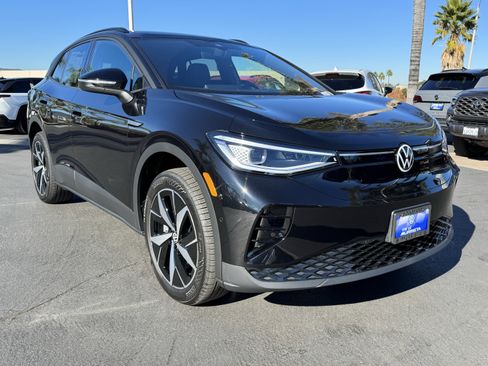 New 2026 Volkswagen ID.4 Pro S image 2