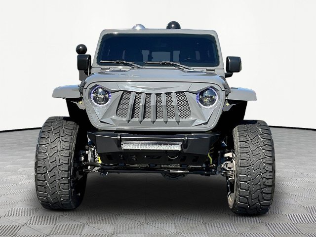 Used 2021 Jeep Gladiator Rubicon AWD/4WD image 2