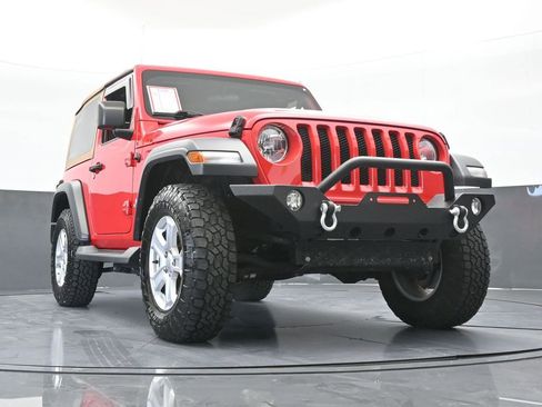 Used 2019 Jeep Wrangler Sport AWD/4WD image 65