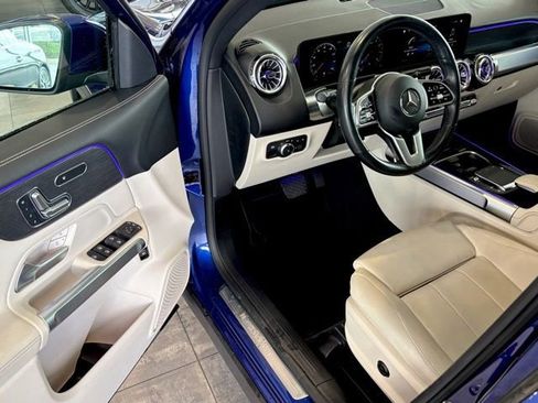 Used 2023 Mercedes-Benz GLB 250 image 10