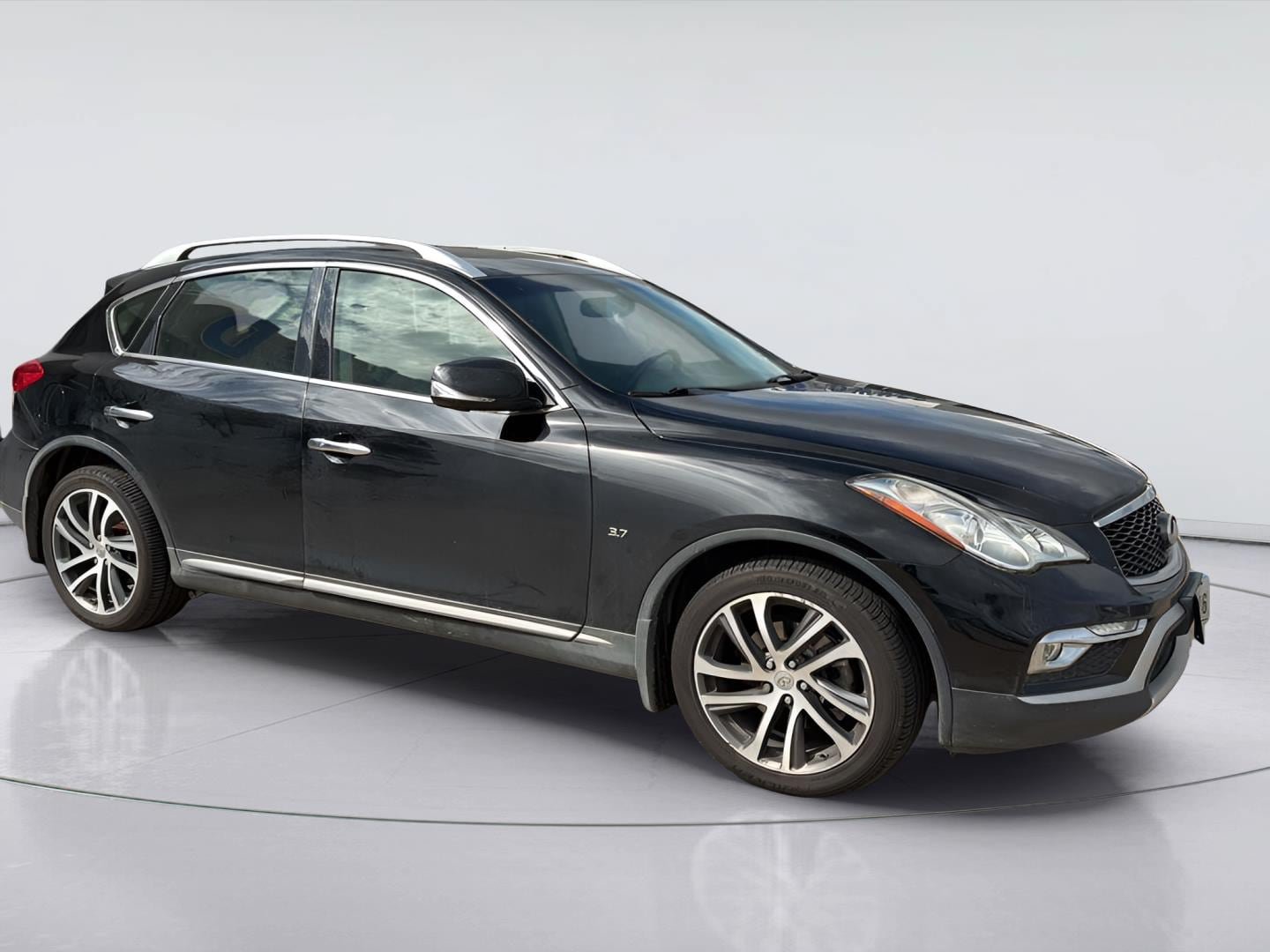 Used 2017 INFINITI QX50 AWD w/ Premium Plus Package image 1