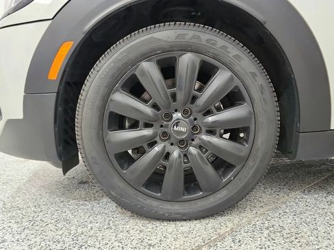 Used 2023 MINI Cooper Countryman S w/ Premium Package image 13
