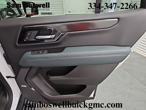New 2026 GMC Yukon AT4 w/ AT4 Premium Plus Package AWD/4WD image 41