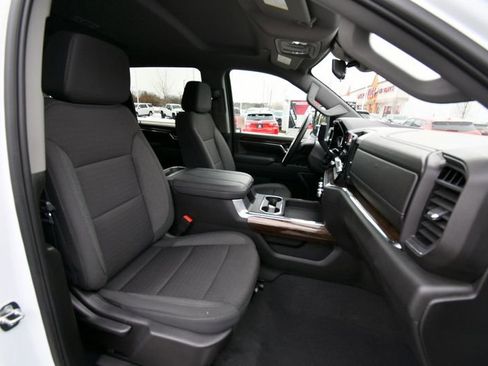 Used 2024 GMC Sierra 2500 SLE w/ SLE Convenience Package image 19