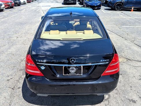 Used 2010 Mercedes-Benz S 550 4MATIC image 8