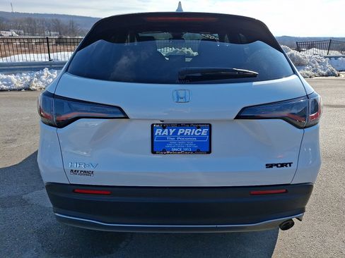 Certified 2023 Honda HR-V Sport image 5