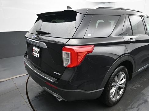 Used 2022 Ford Explorer Limited AWD/4WD image 15