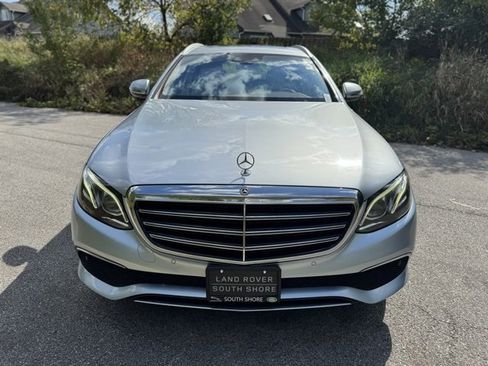 Used 2018 Mercedes-Benz E 400 4MATIC Wagon image 3