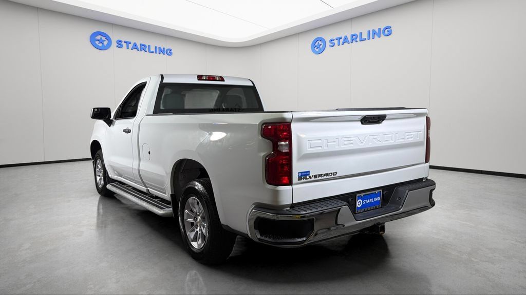 Certified 2025 Chevrolet Silverado 1500 W/T RWD image 15