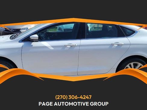 Used 2015 Chrysler 200 Limited w/ Convenience Group FWD image 1