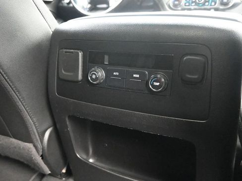 Used 2019 Chevrolet Tahoe LT image 18