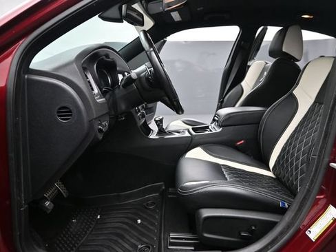 Used 2020 Dodge Charger Scat Pack RWD image 16