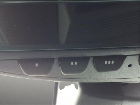 New 2026 Volkswagen Tiguan SE R-Line image 28