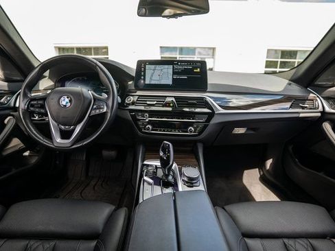Used 2023 BMW 540i xDrive w/ Premium Package AWD/4WD image 13